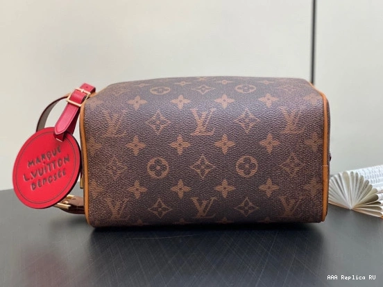 Aaa replica bags LOUIS bag-23*13*12CM DOPP LOCKER KIT VUITTON 0822